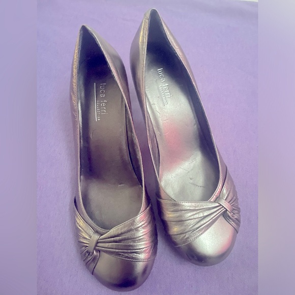 VGC Luca Ferri Silver Heels shoes Size 7 for womem - Picture 3 of 14